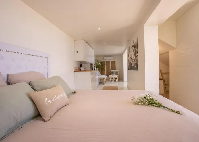 Les Suites Love 3 Spa Vue Mer Piscine Marseille